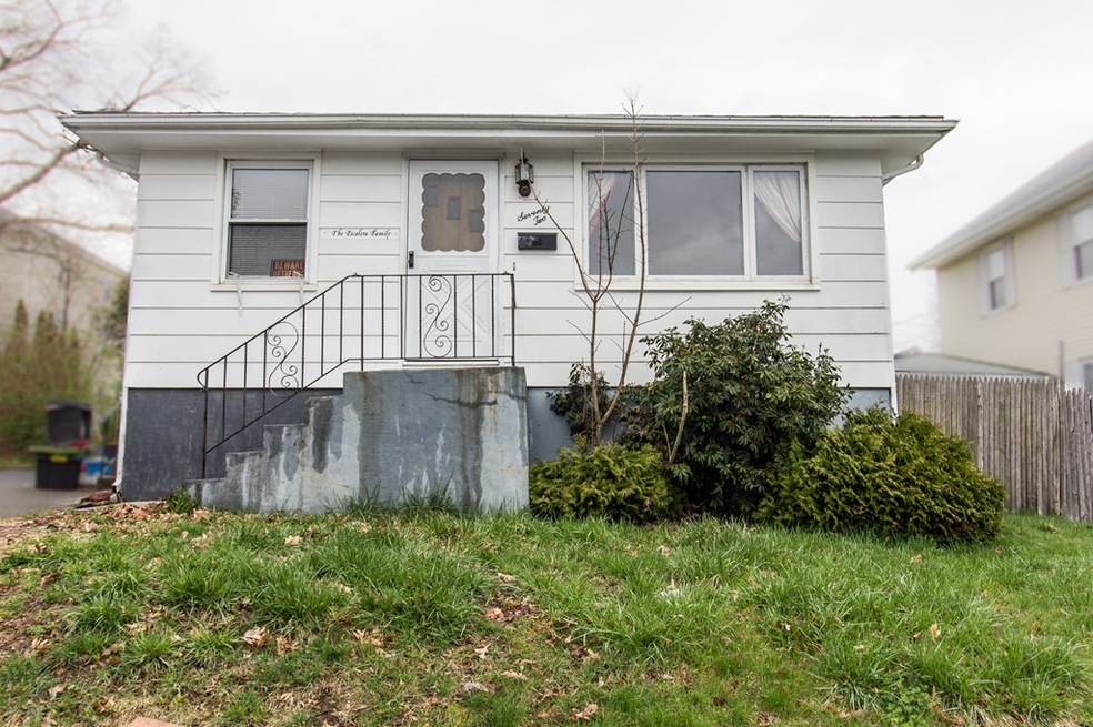 72 Farrar Ave, Worcester, MA 01604 - photo 1