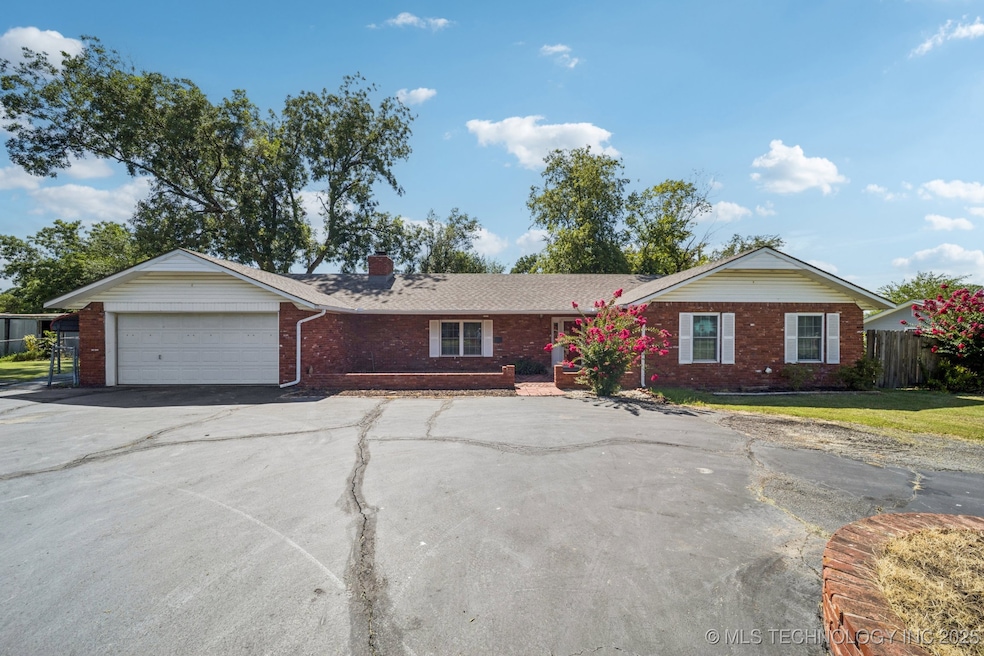 100 S 5th St, Morris, OK 74445 - photo 1