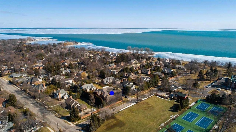 24 Orchard Ln, Grosse Pointe Farms, MI 48236 - photo 1