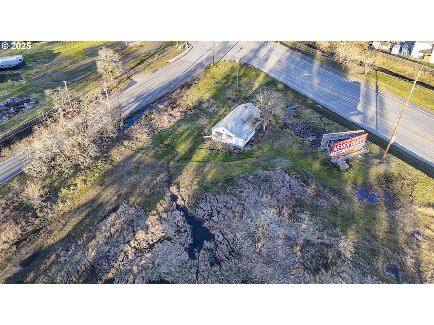 695 N Columbia River Hwy, Saint Helens, OR 97051 - photo 1