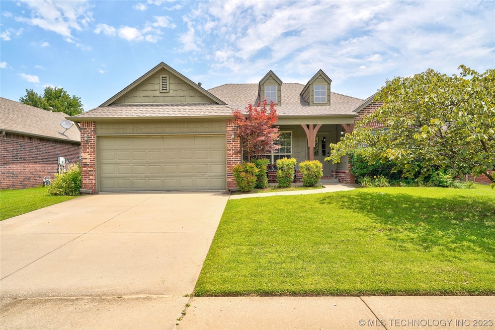 4949 S 202nd East Ave, Broken Arrow, OK 74014 - photo 1