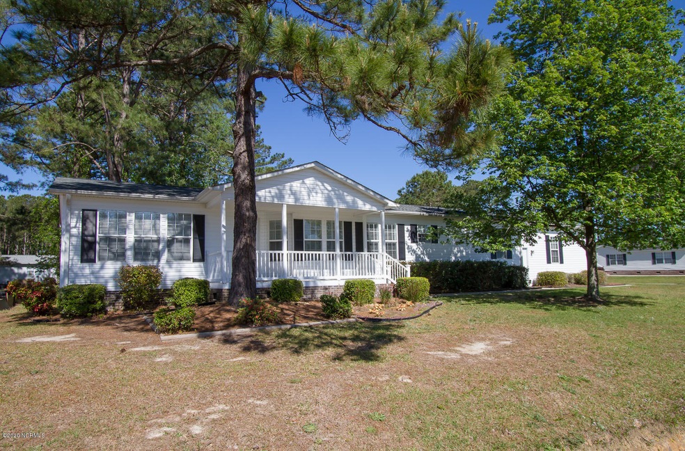 860 Nicholas Dr SW Calabash NC-large-001