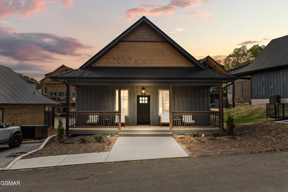 Front view of 587 Warbonnet Way