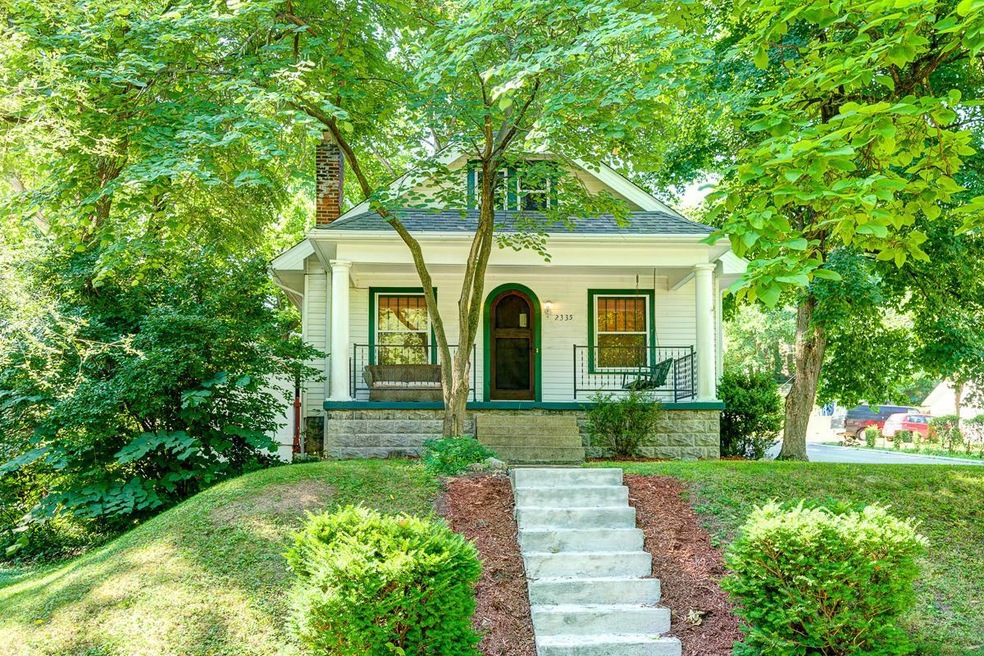 2335_Glenview_Blvd-1