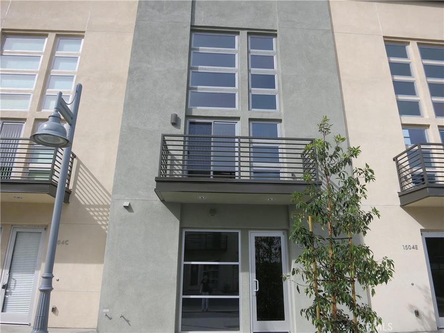 1504 W Artesia Square unit D, Gardena, CA 90248 - photo 1