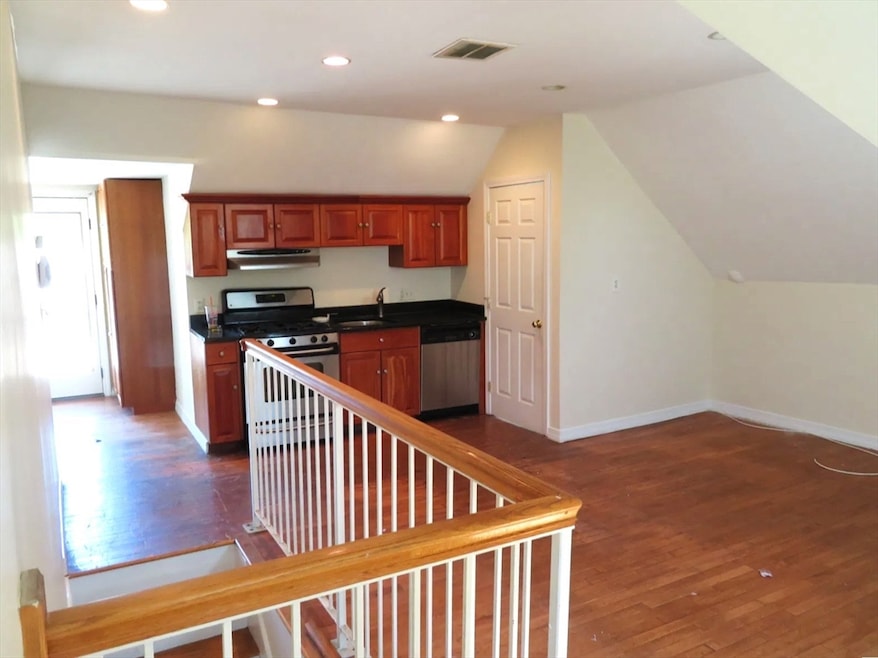 For Rent $2,500/month