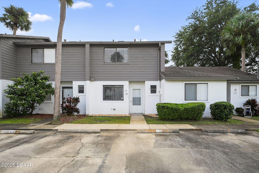 For Rent $1,600/month