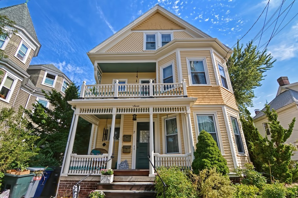 7 Hudson St, Somerville, MA 02143 - photo 1
