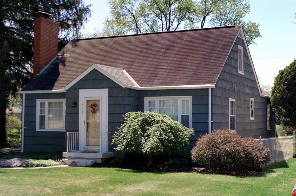 421 Wetmore Rd, Columbus, OH 43214 - photo 1