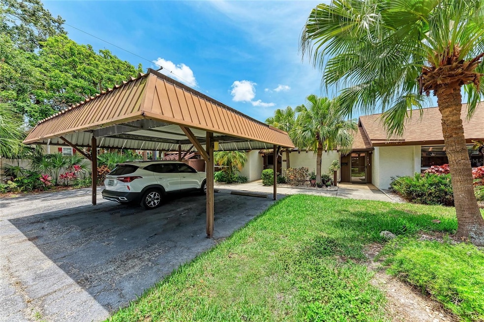 For Sale $285,000 • Co-Listing Agent