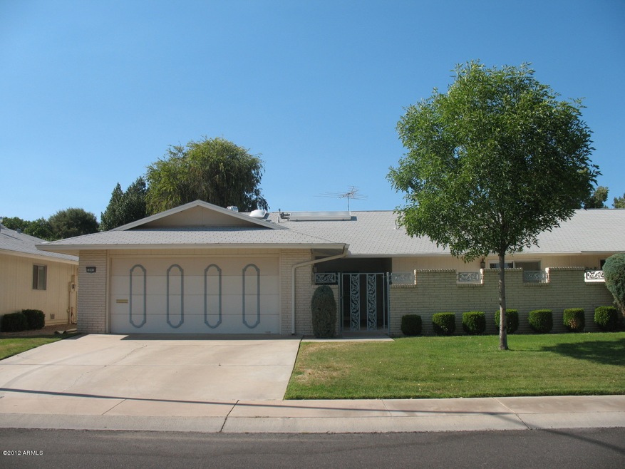 17818 N Del Webb Blvd, Sun City, AZ 85373 - photo 1