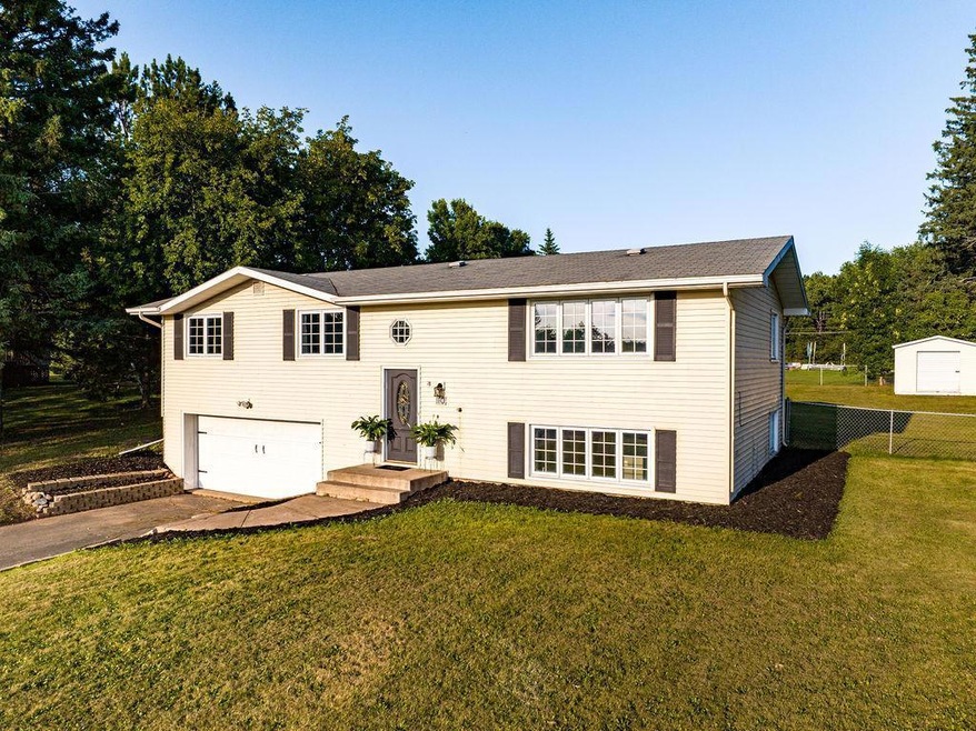 10 Hillside Rd, Esko, MN 55733 - photo 1