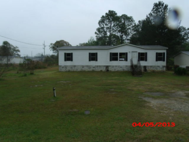 405 S Livingston St, Sylvester, GA 31791 - photo 1
