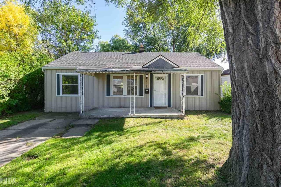 25176 Lehner St, Roseville, MI 48066 - photo 1