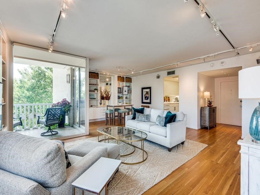 For Rent $2,300/month