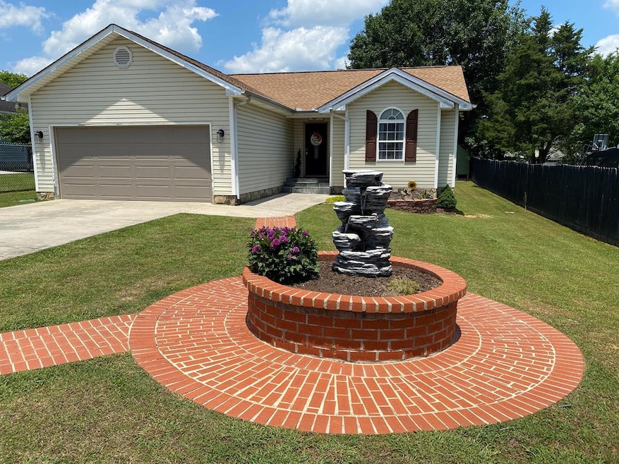 221 Golden Rod Ln, Dalton, GA 30721 - photo 1