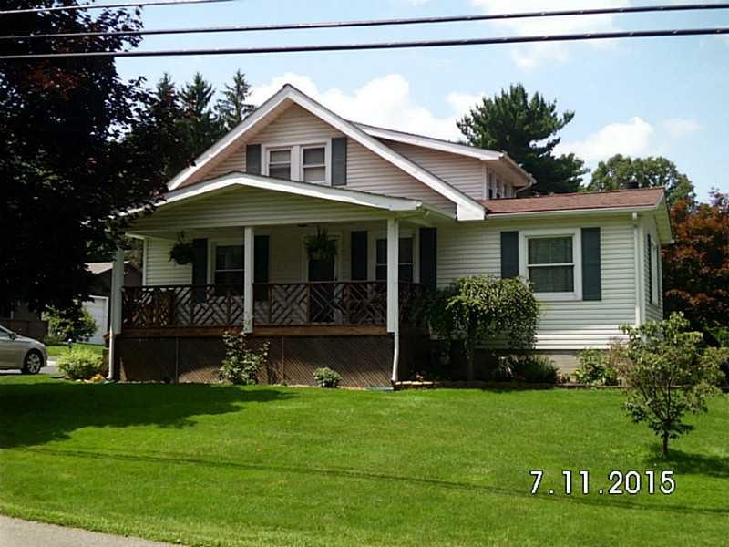 433 Alderman Ave, Sharon, PA 16146 - photo 1