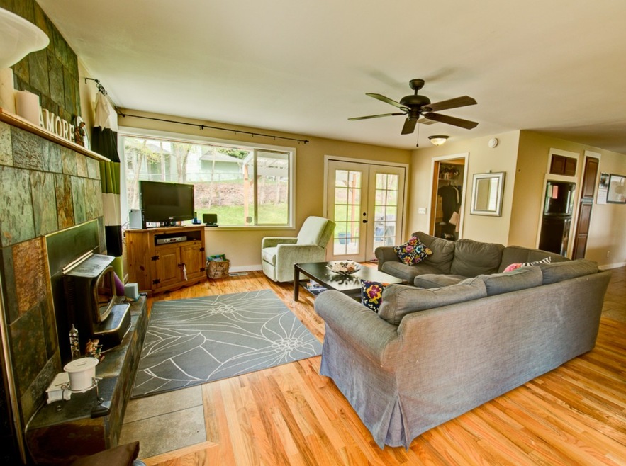 3131 238th St SW, Brier, WA 98036 - photo 1