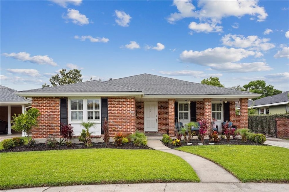 3316 N. Labarre front