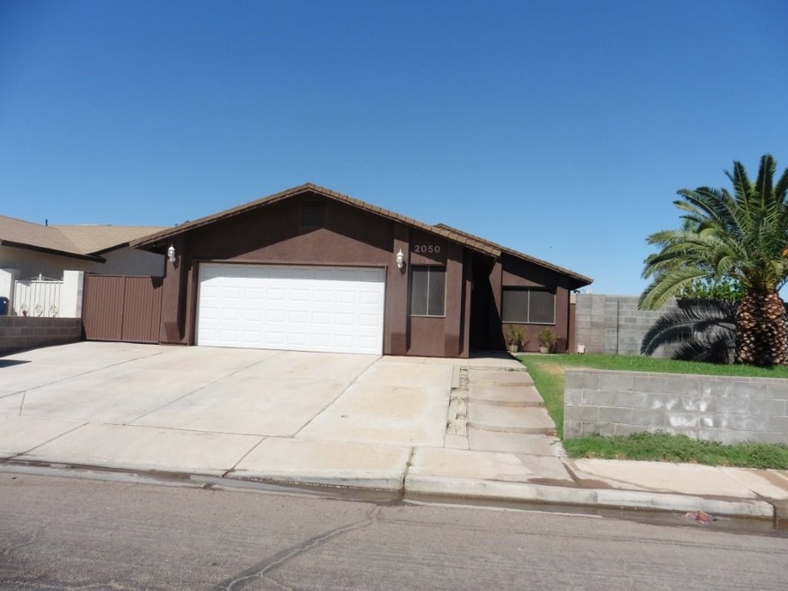 2050 S 46th Way, Yuma, AZ 85364 - photo 1