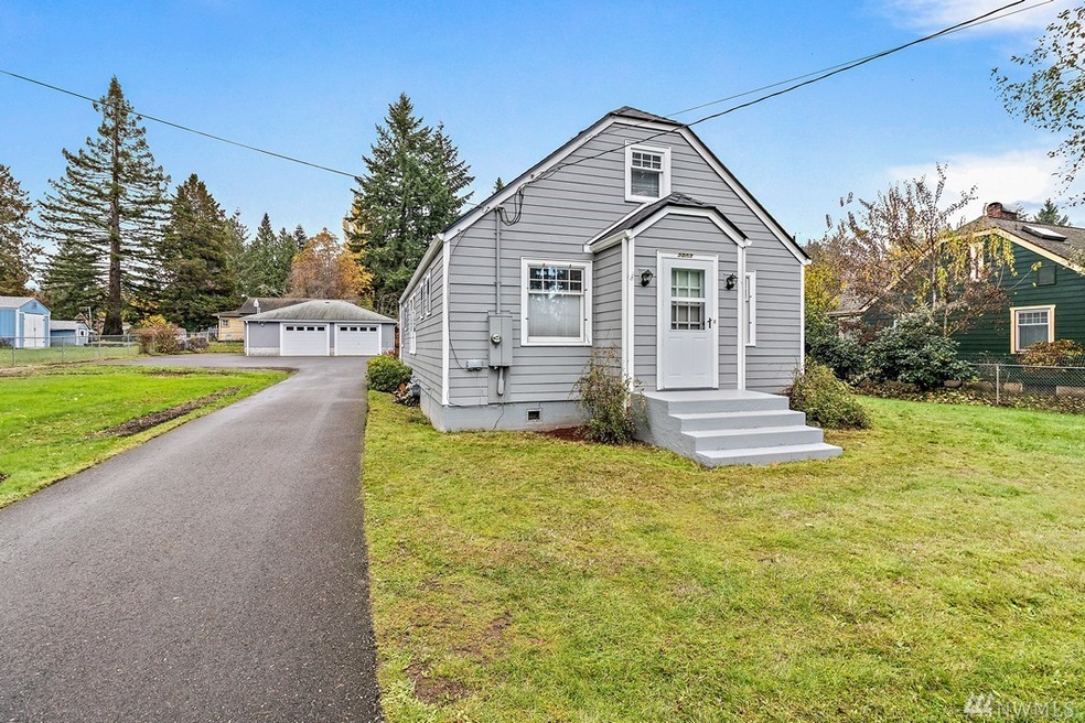 2807 18th Ave SE, Olympia, WA 98501 - photo 1