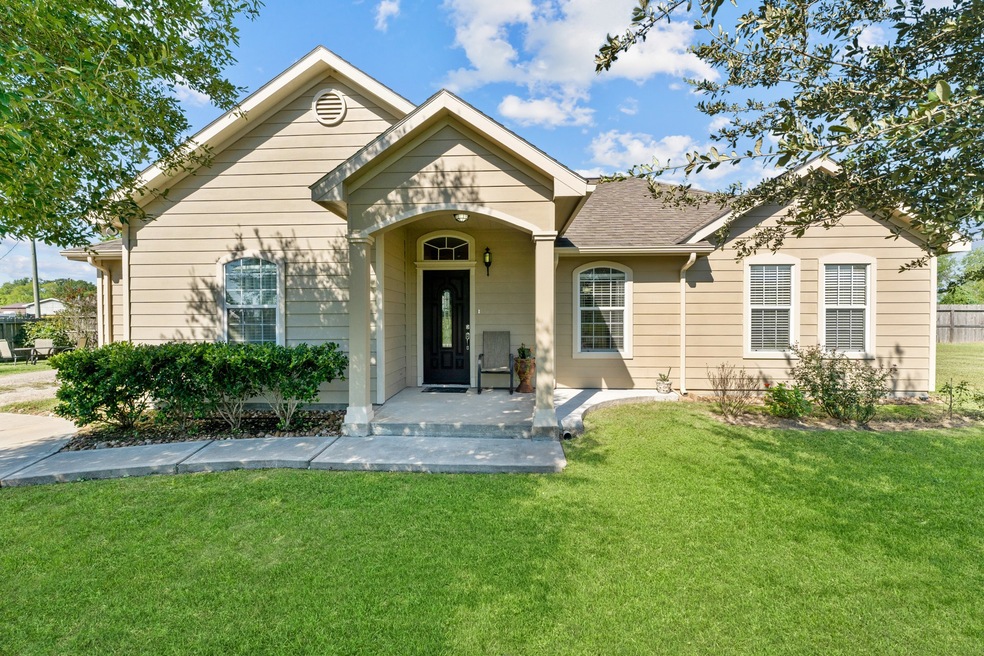 16202 W Longwood Meadows, Cypress, TX 77429 - photo 1