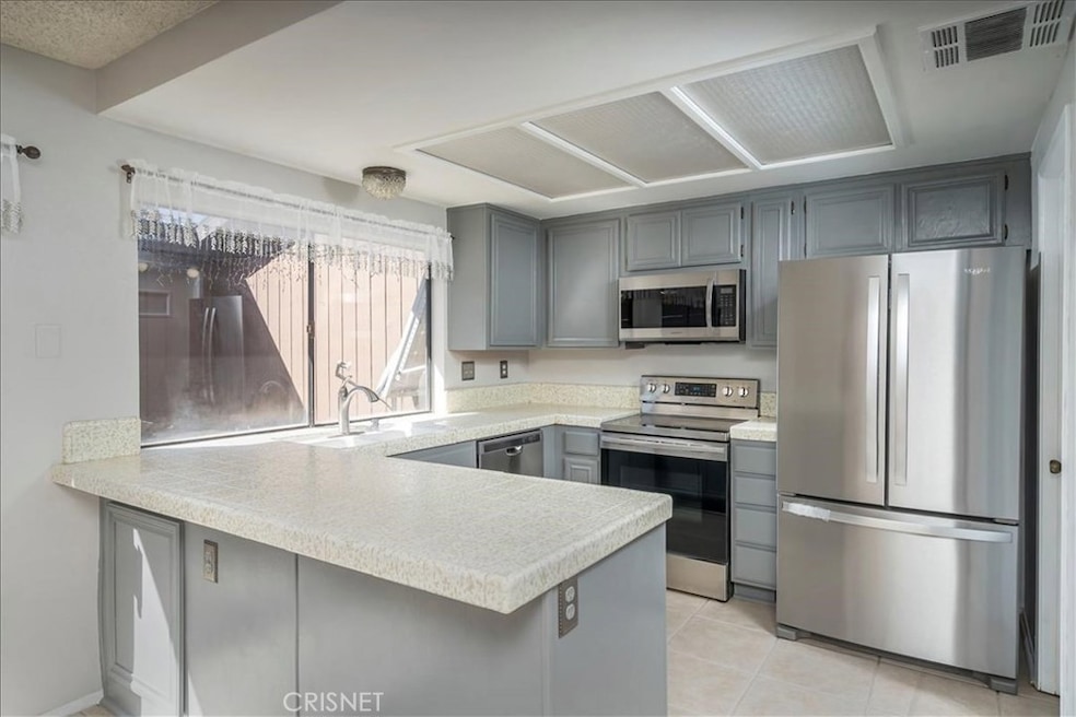 14456 Foothill Blvd unit 19, Sylmar, CA 91342 - photo 1