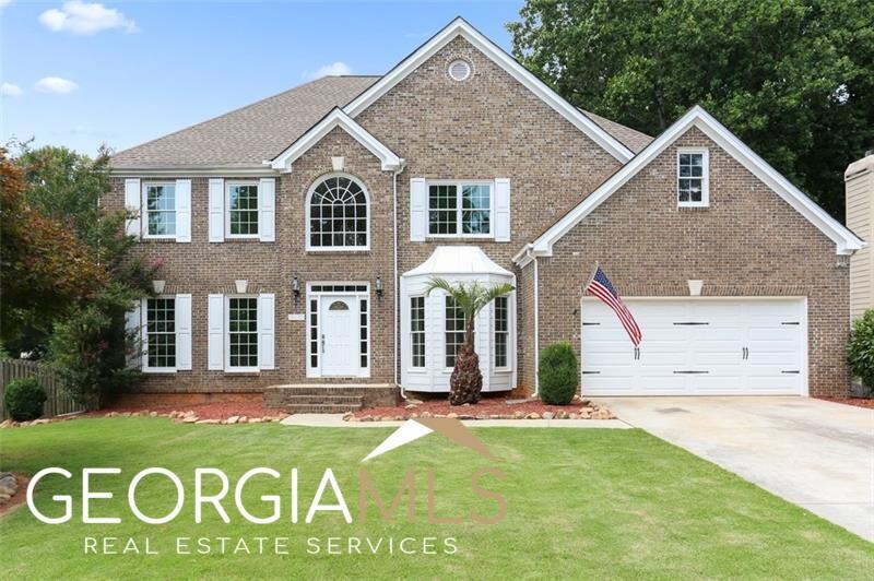 11975 Leeward Walk Cir, Alpharetta, GA 30005 - photo 1