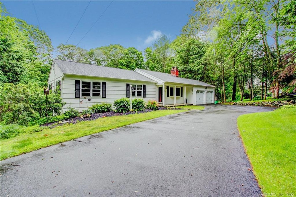 210 Porters Hill Rd, Trumbull, CT 06611 - photo 1