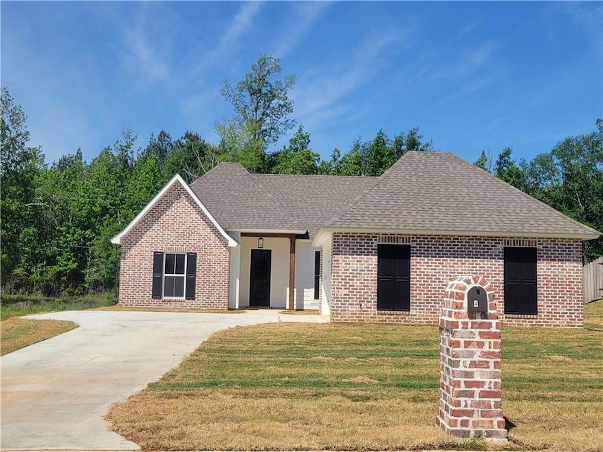 4465 Hathern Dr, Pineville, LA 71360 - photo 1