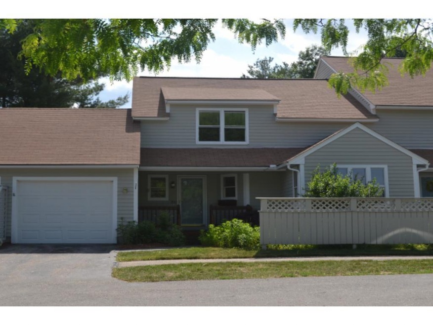 200 Winding Pond Rd unit 200, Londonderry, NH 03053 - photo 1