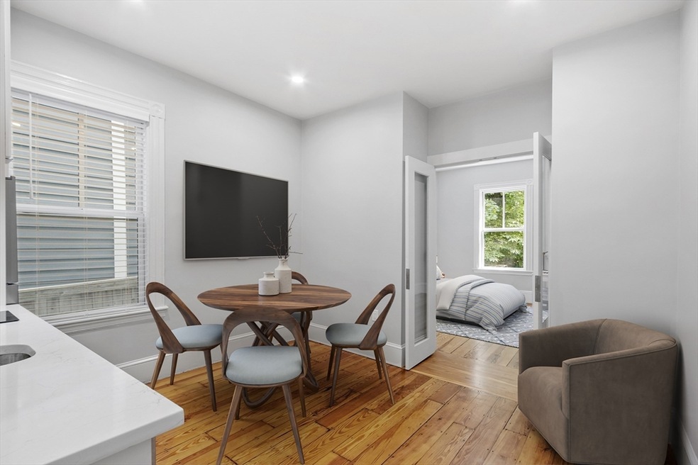 68 Banks St unit 1B, Cambridge, MA 02138 - photo 1