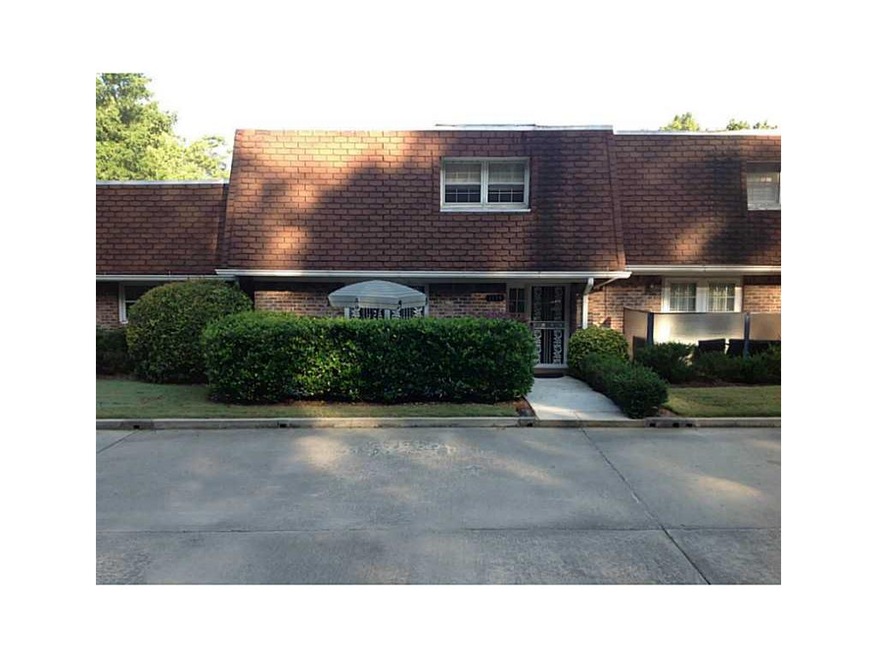 Exterior Front. Classy front entry Private with he