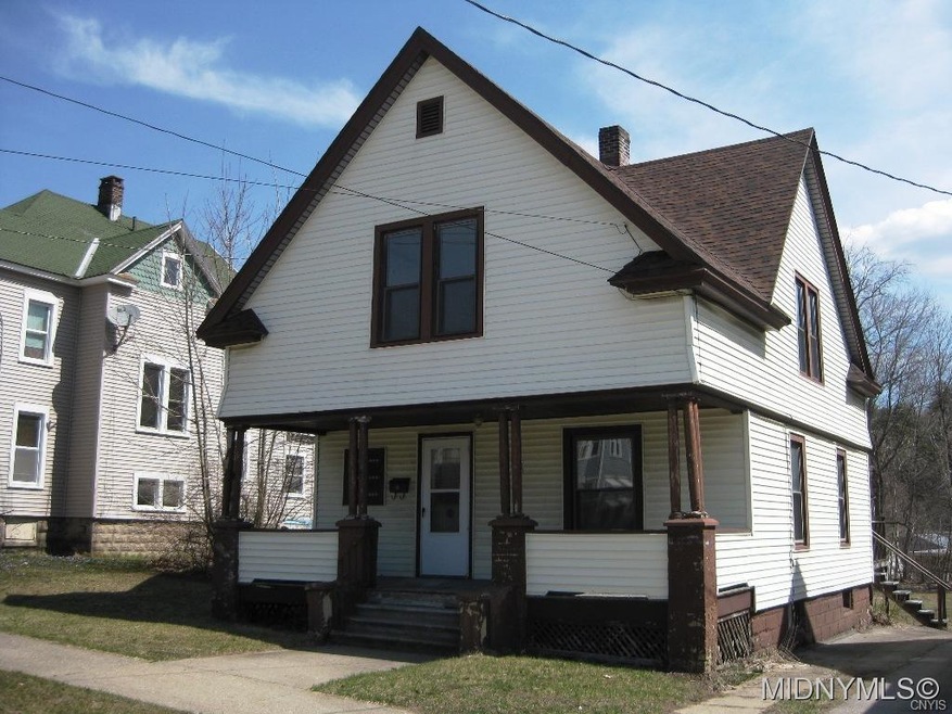 Vinyl Siding & New Roof