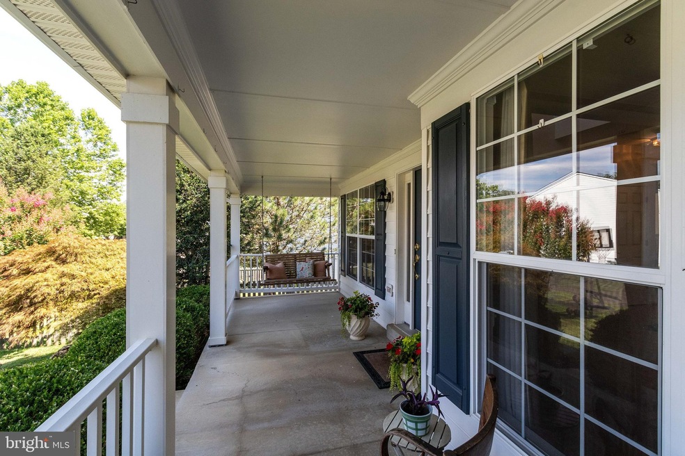 9635 Looking Glass Ct, Bristow, VA 20136 - photo 1