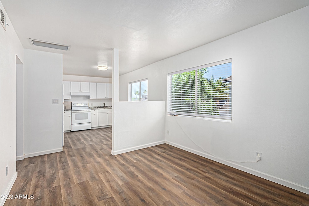 1318 E Culver St unit 4, Phoenix, AZ 85006 - photo 1