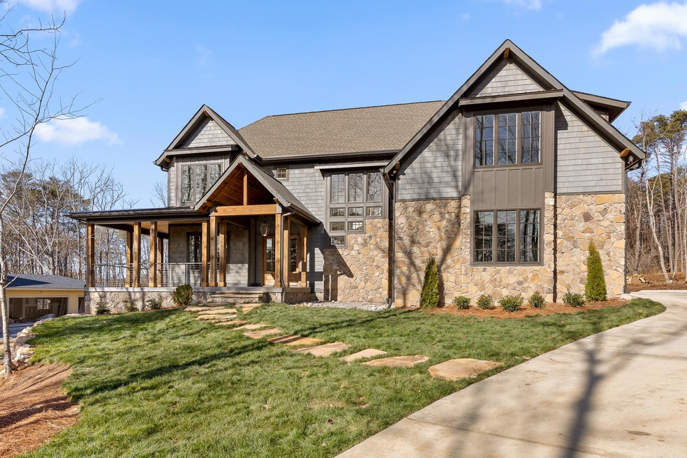 8415 Mountain Laurel -5