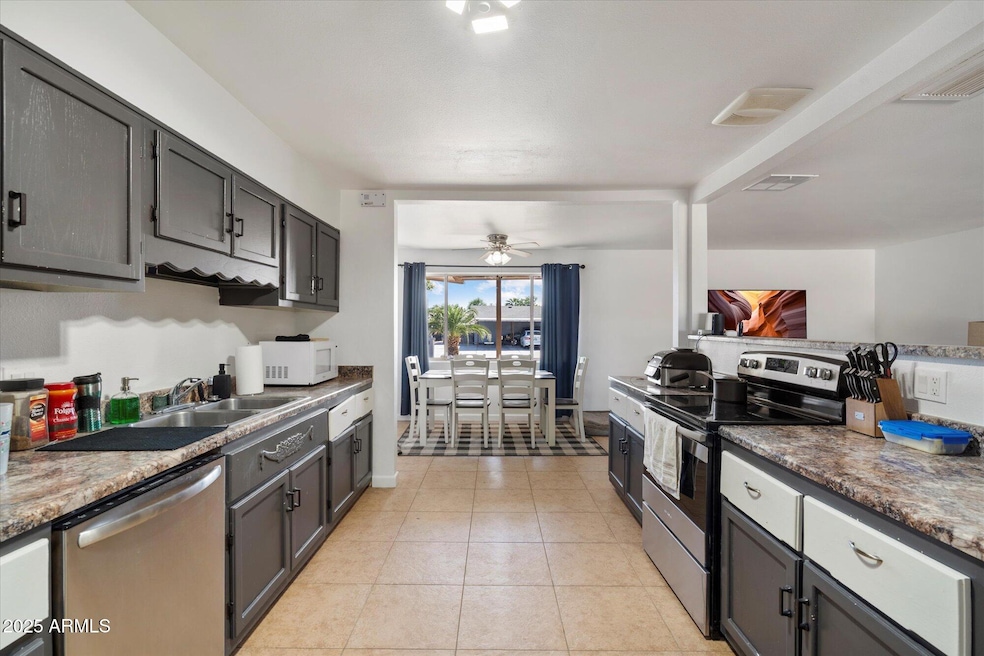 4820 N 57th Dr, Phoenix, AZ 85031 - photo 1