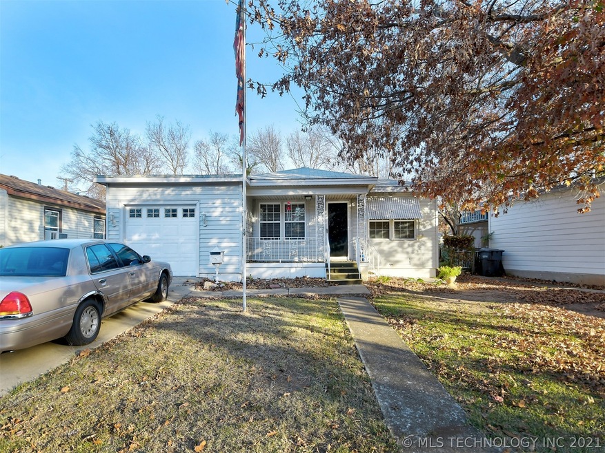 1723 Tower Dr, Ardmore, OK 73401 - photo 1