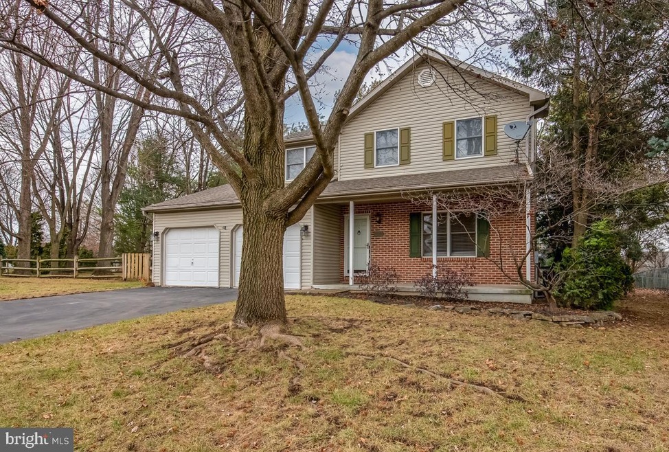 4339 Stoudts Ferry Bridge Rd, Reading, PA 19605 - photo 1