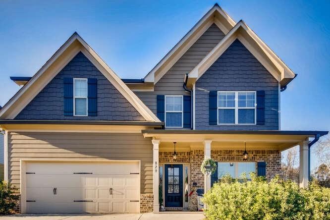 829 Joy Dr, Hoschton, GA 30548 - photo 1