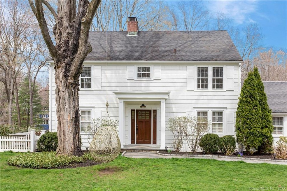 5 Riverview Dr, Norwalk, CT 06850 - photo 1