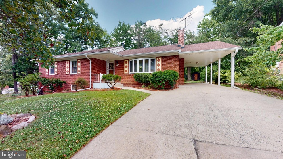 7003 Lyle St, Lanham, MD 20706 - photo 1