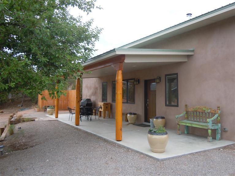 29 Sangre de Cristo Rd, Placitas, NM 87043 - photo 1