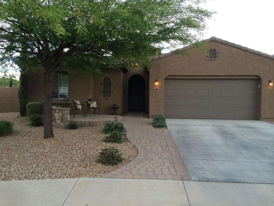 Front of home with courtyard