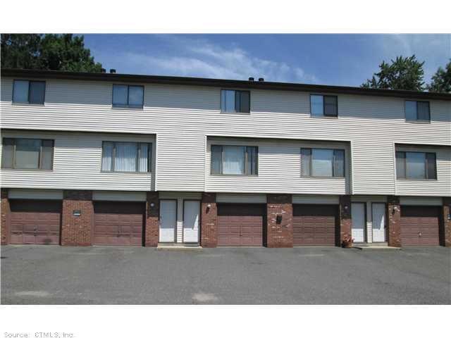 18 Dallas Terrace unit 6, Waterbury, CT 06705 - photo 1