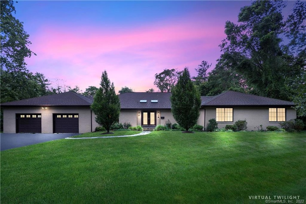 63 Sanford Ln, Stamford, CT 06905 - photo 1