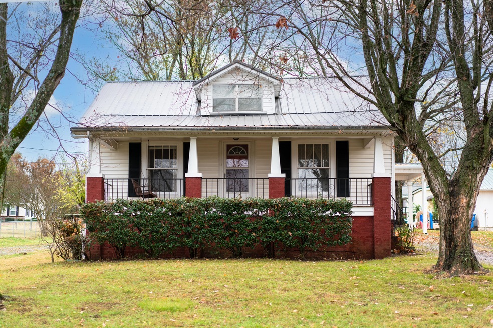 2805 Franklin Ave NW, Cleveland, TN 37312 - photo 1