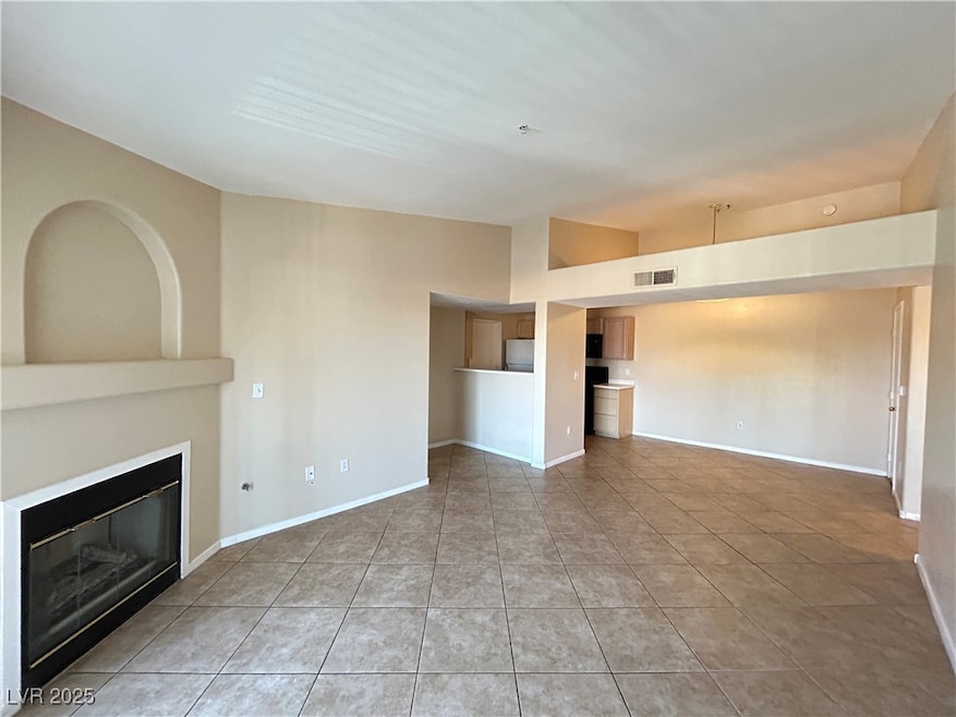 For Rent $1,400/month