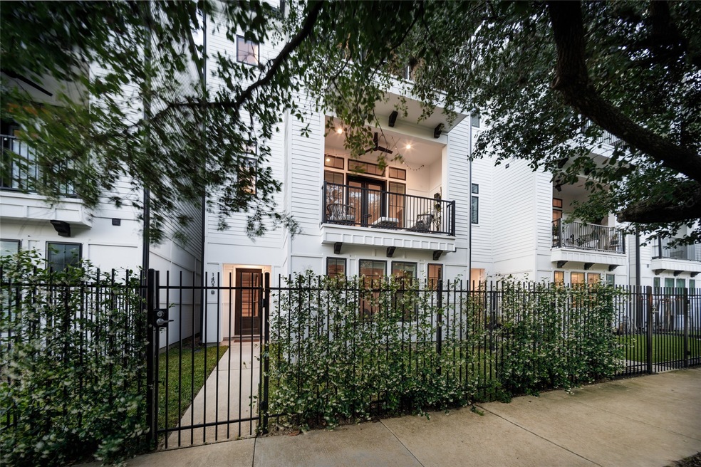 Tucked beneath shady Oak trees, this spectacular h